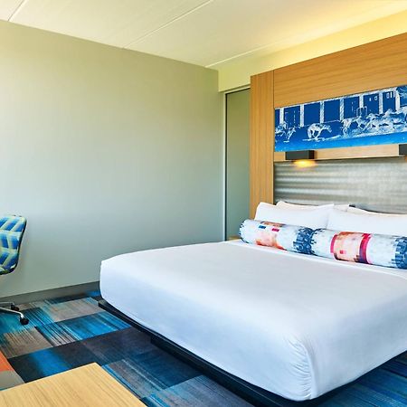 Aloft Hotel Las Colinas Irving Extérieur photo