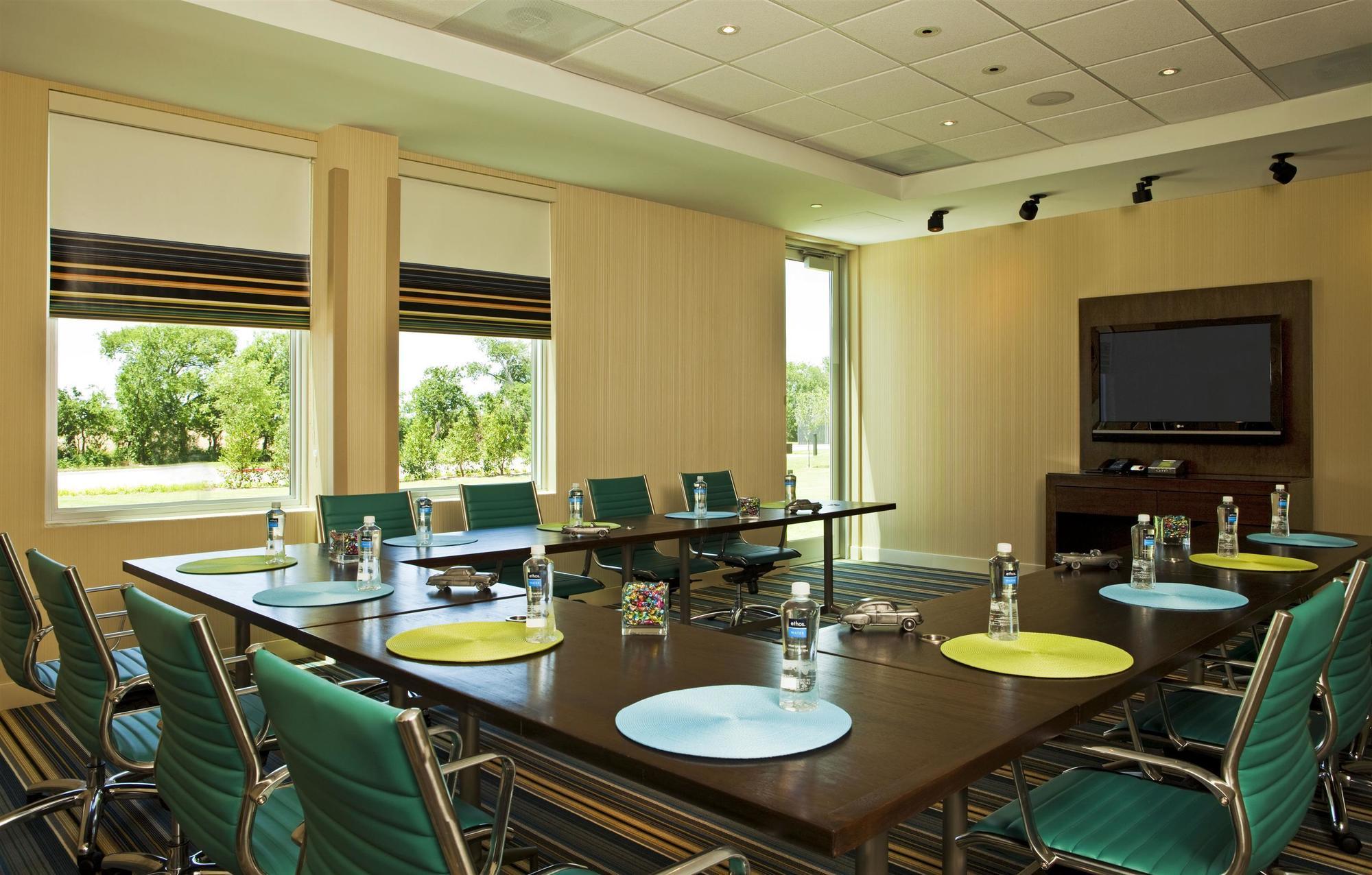 Aloft Hotel Las Colinas Irving Extérieur photo