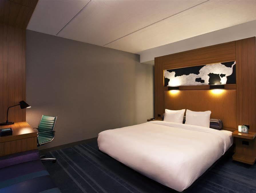 Aloft Hotel Las Colinas Irving Extérieur photo